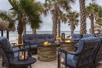 Hotel The Shores Resort & Spa
