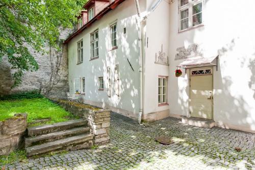Old Town Central Apartment