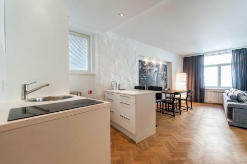 Delta Apartments Old Town Family