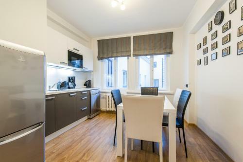 Delta Apartments Old Town Family