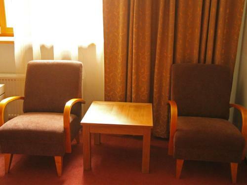 T�hetorni Hotel