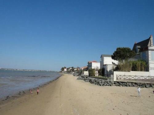 Villa Ronce Les Bains 21