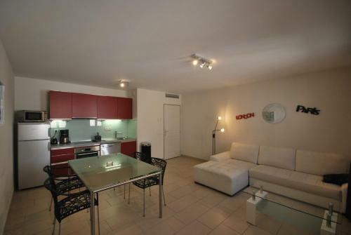Le Vieux Port Apartments