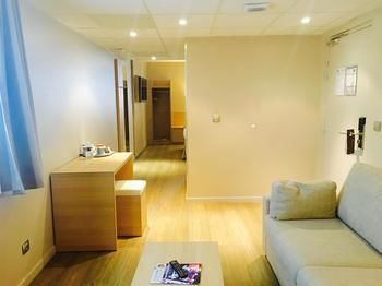Hotel Kyriad Lyon Bourgoin Jallieu
