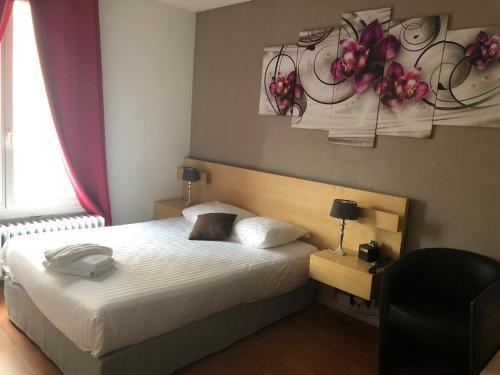 Hotel H�tel Du Cirque Troyes Centre Historique