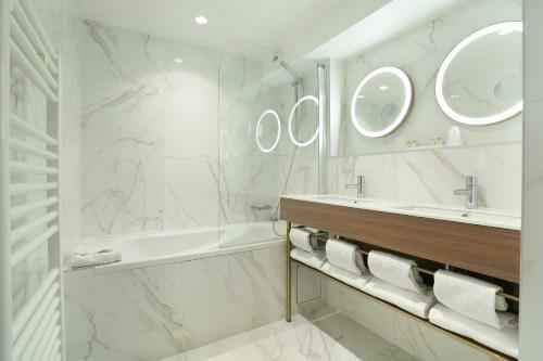 Hotel H�tel Le Cheval Blanc