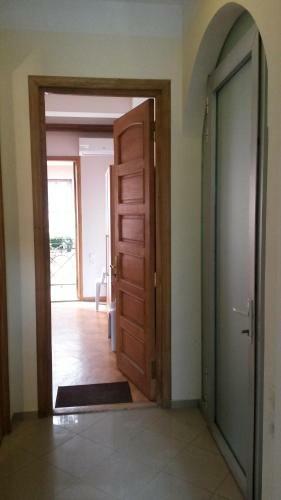 Hostal Aparthotel Melashvili 5