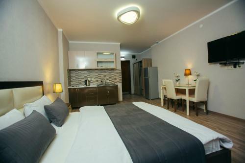 Aparthotel Holiday Lux Batumi