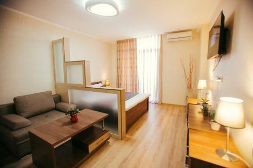 Aparthotel Holiday Lux Batumi