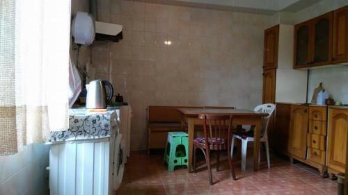 Hostal Nana's Apartment In Batumi