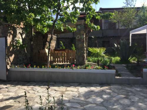 Bed & Breakfast Nika's Guest House