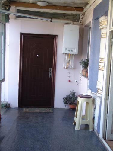 Revaz's Apartment In Tbilisi