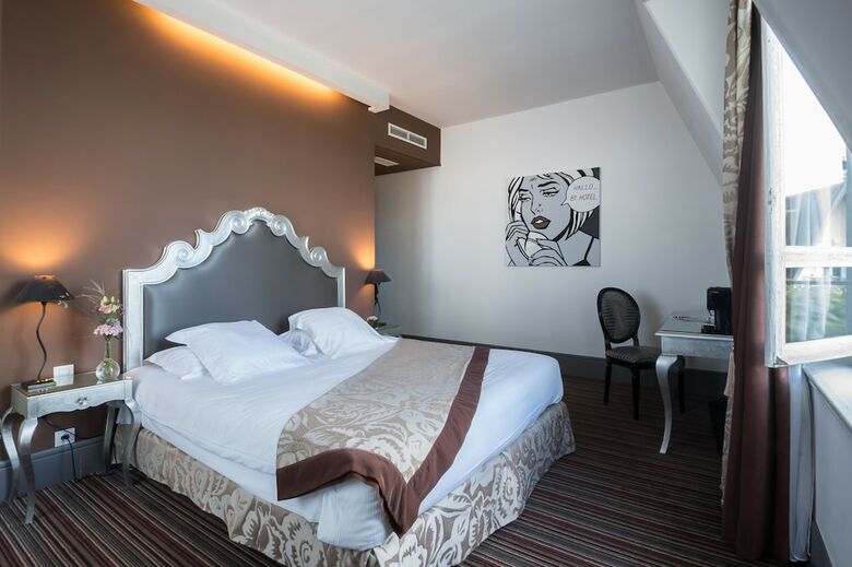 Hotel Villa 81
