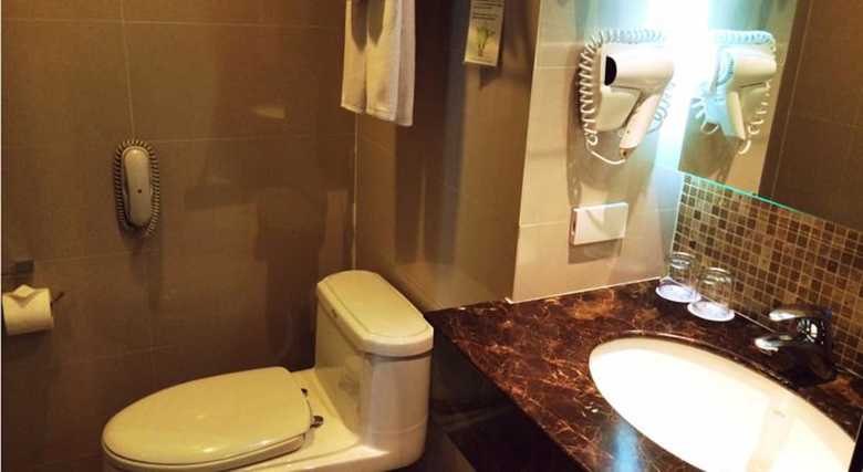 Silq Bangkok Hotel
