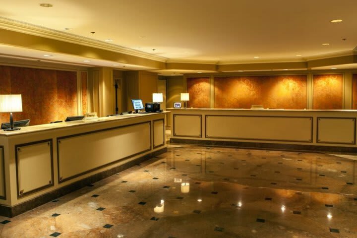 Ritz Carlton Hotel