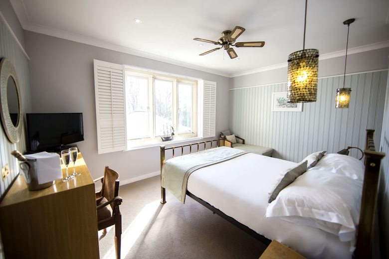 Hotel Holm House