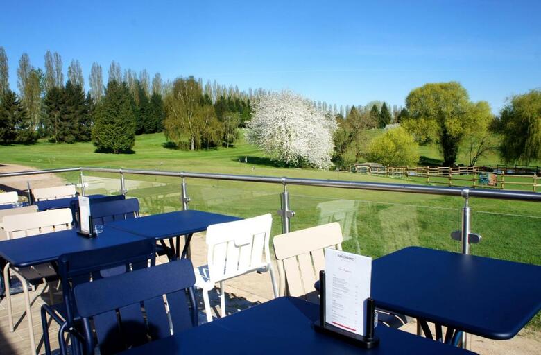 Hotel Domaine De Cr�cy