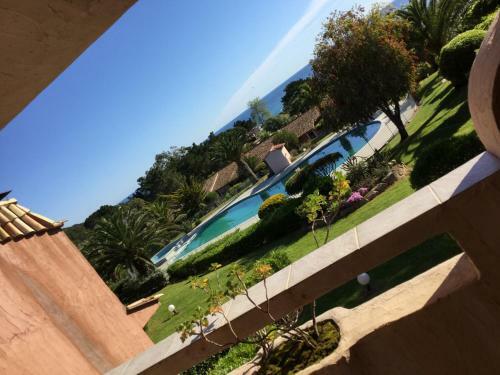 Residence Playa Del'oro