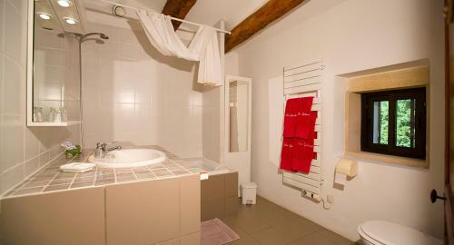 Bed & Breakfast Maison D'h�tes Lou Geneste