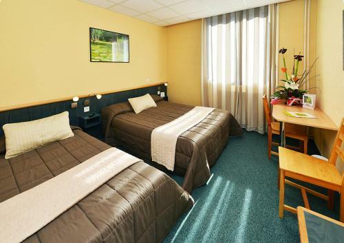 Hotel Du Midi - Logis International