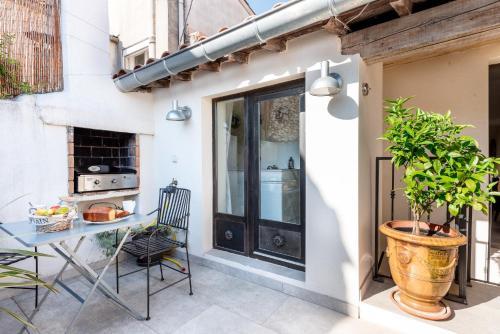 Apartamento Une �me � N�mes : Esprit Mazet