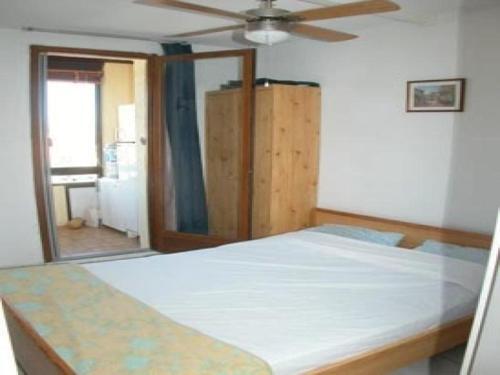 Apartment Marinas Port Rose 3