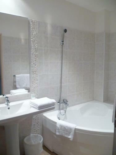 Hotel H�tel Et R�sidence Costa Rossa