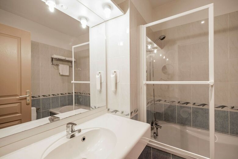Comfort Hotel Saintes