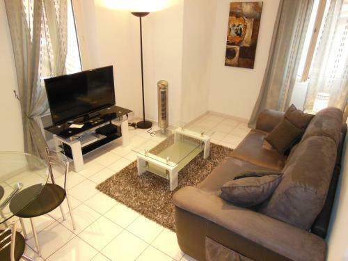 Apartamento Studio & 1 Bedroom Riouffe