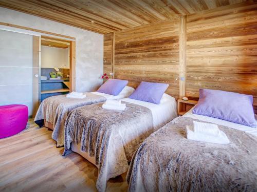 Chalet Caramel - Ovo Network