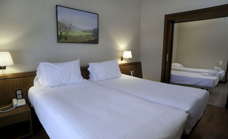 Hotel Ciudad De Castelldefels