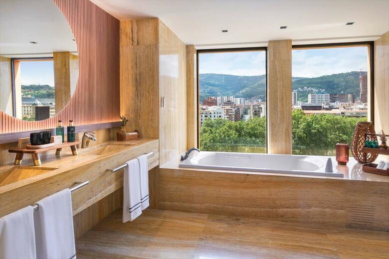 Hotel Meli� Bilbao