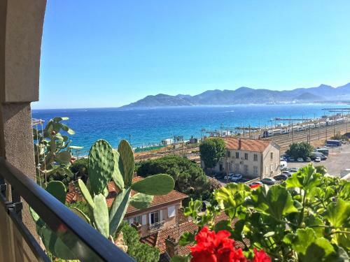 My Home Riviera Apartment