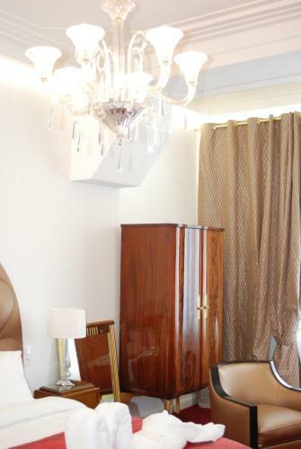 Hotel H�tel Victor Hugo