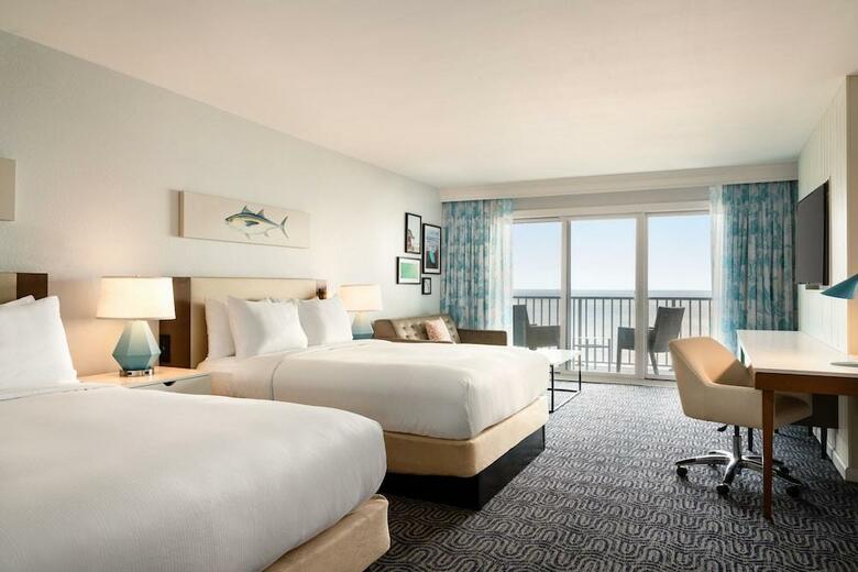 Hotel Quality Inn & Suites Beachfront