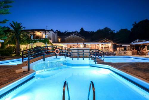Hotel Paxos Club Resort & Spa