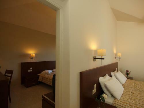 Skiathos Club Hotel & Suites