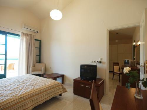 Skiathos Club Hotel & Suites