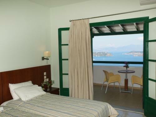 Skiathos Club Hotel & Suites