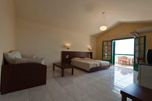 Skiathos Club Hotel & Suites