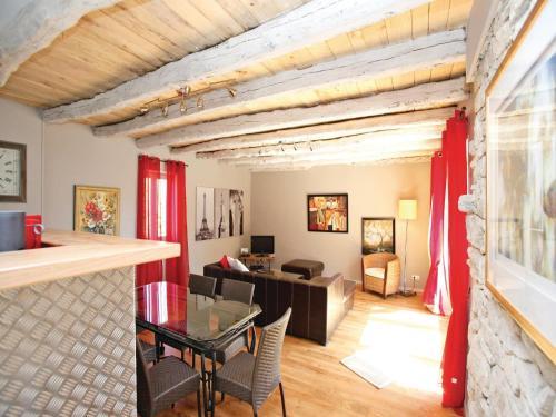 Holiday Home Le Bourge H-585
