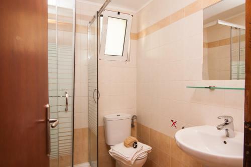 Skinos Apartments