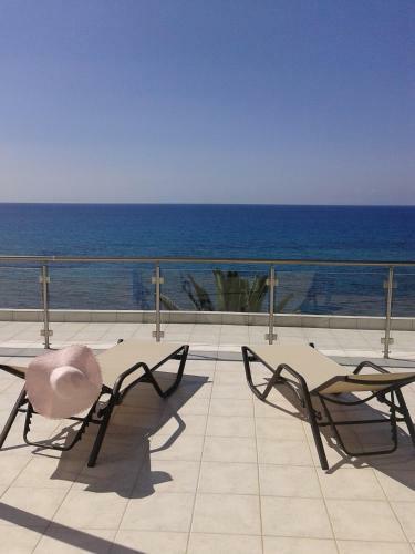 Skinos Apartments