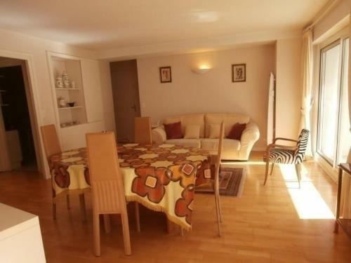 Rental Apartment La Poste - Biarritz