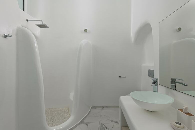 Villa Infinity Collection Fira - Adults Only