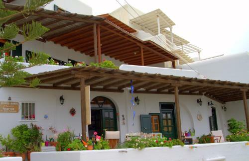 Apartamento Studios Manos Flora
