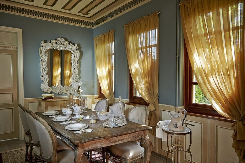 Hostal Kastro Guesthouse