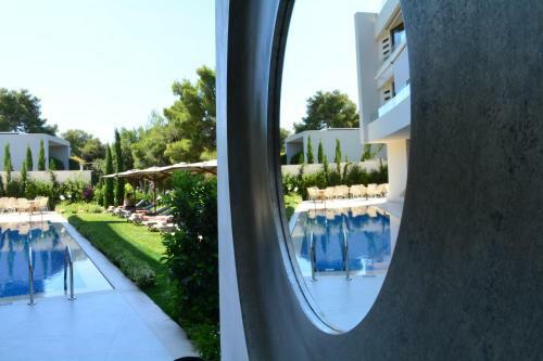 Hotel Somewhere Vouliagmeni