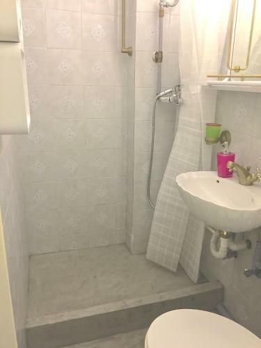 Kolonaki Cozy Apartment