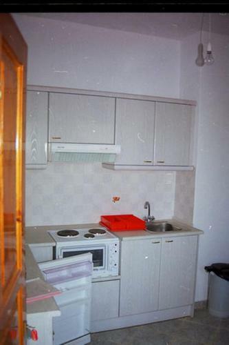 Pela Apartments